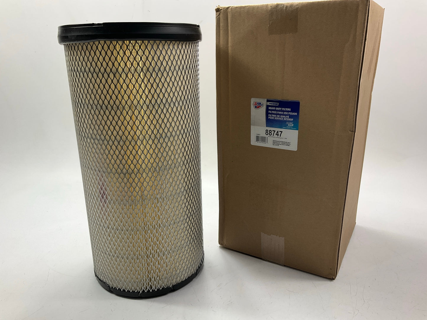 Carquest 88747 Air Filter Replacement For CAT 106-3973, Wix 46747, A76064