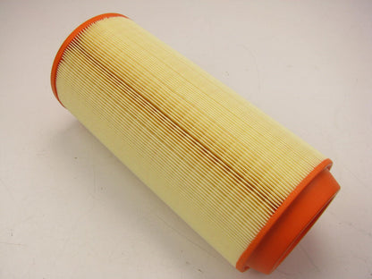 Carquest 88818 Air Filter Replaces: 46818 LAF9101 AF2384 AF26393 P778972 RS3922