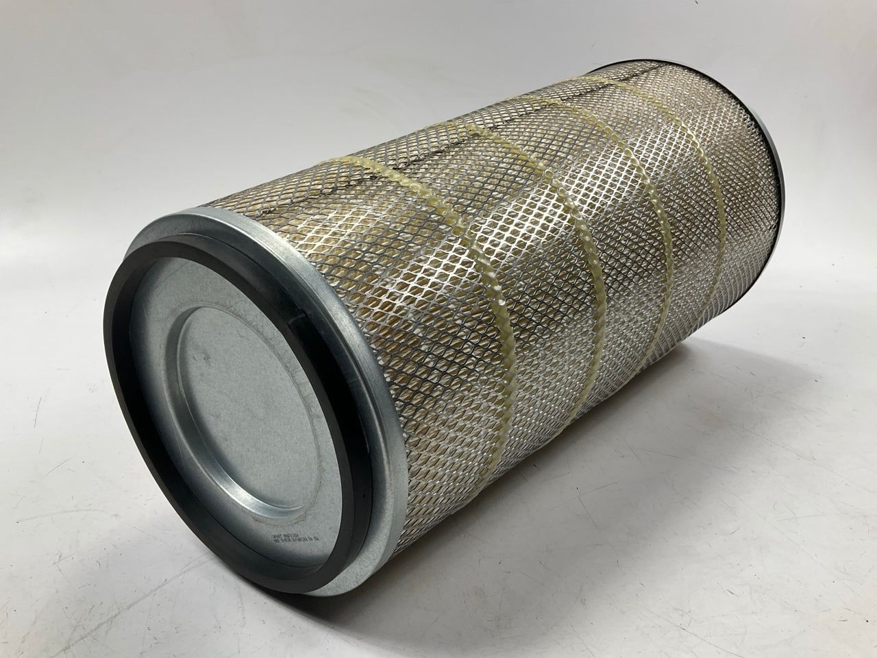 Carquest 88860 Air Filter - Replaces 46860, 22005-5023, 70402N, LAF3931, A1268C