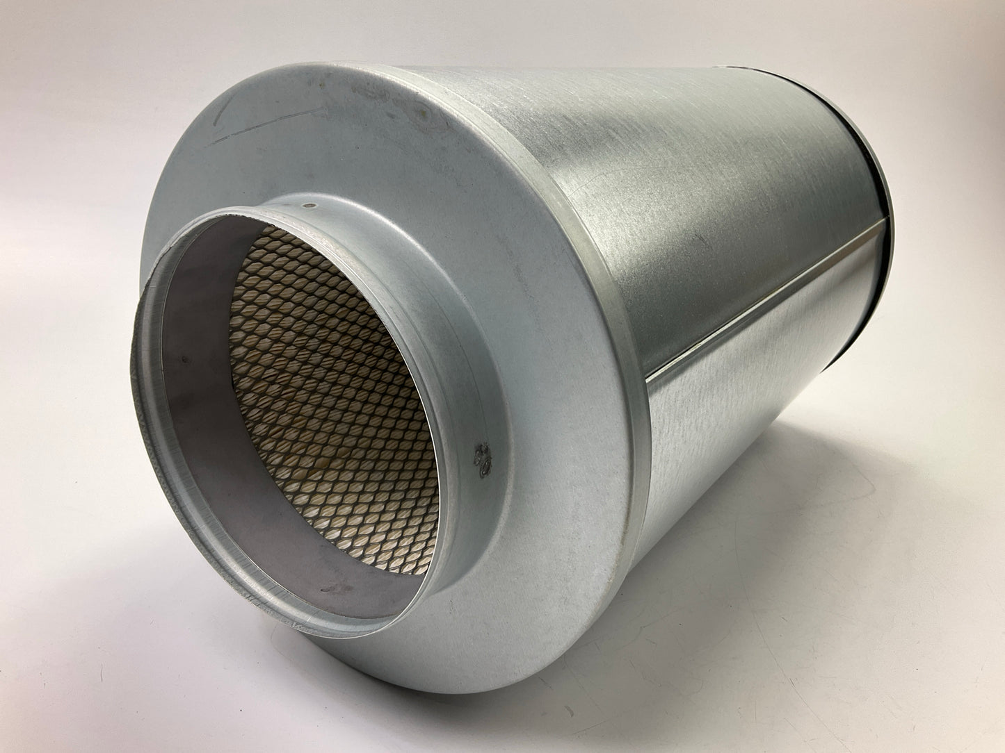 SMALL DENT Carquest 88861 Air Filter - LAF2551, PA3987, AH1200, CA9499, 46861