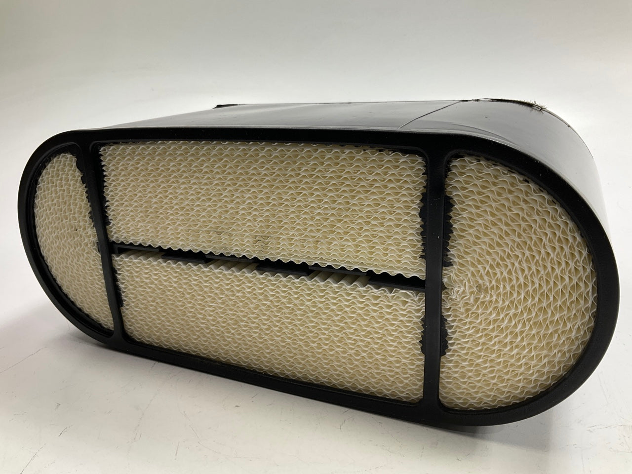 Carquest 88937 Air Filter - Replaces Baldwin CA4702, Hastings AF2379, Napa 6937