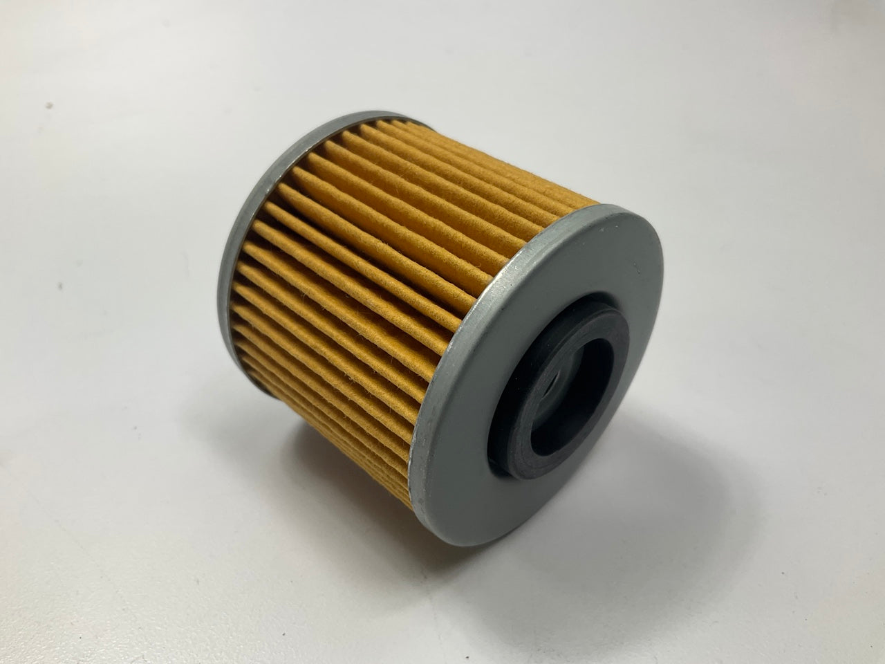 (10) Carquest 89935 Engine Oil Filter Replaces CH6004 24935 ML16805 P7004 LF583