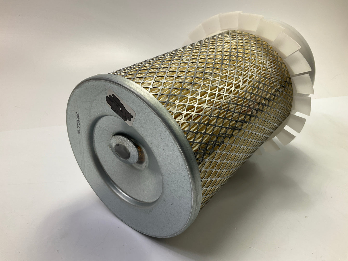 Carquest 93234 Air Filter Replaces 42234 A42062 LAF234HD AF130 CAK254 P182045