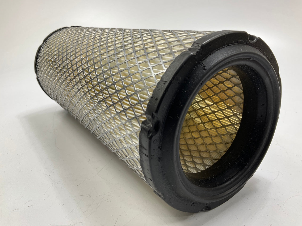 Carquest 93267 Air Filter Replaces 42267 PA1899 CA282SY AF844 P111470  PA1899
