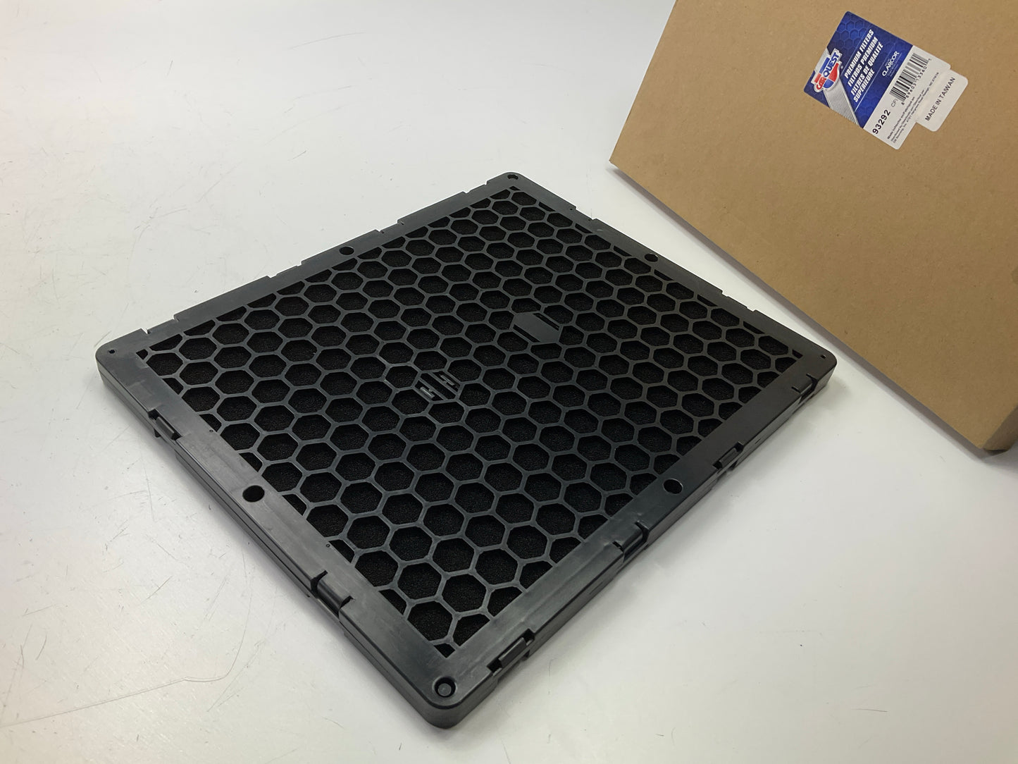 Carquest 93292 Cabin Air Filter Replaces WP10104 AF27686 P606091 6T5068