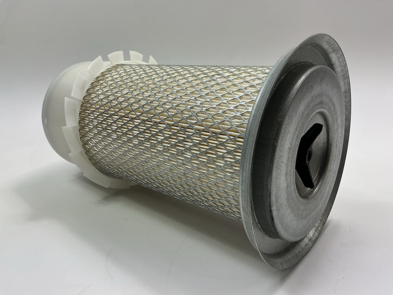 Carquest 93293 Air Filter Replaces 46389 A45159 LAF1907 AF2064 AF25456K P522449