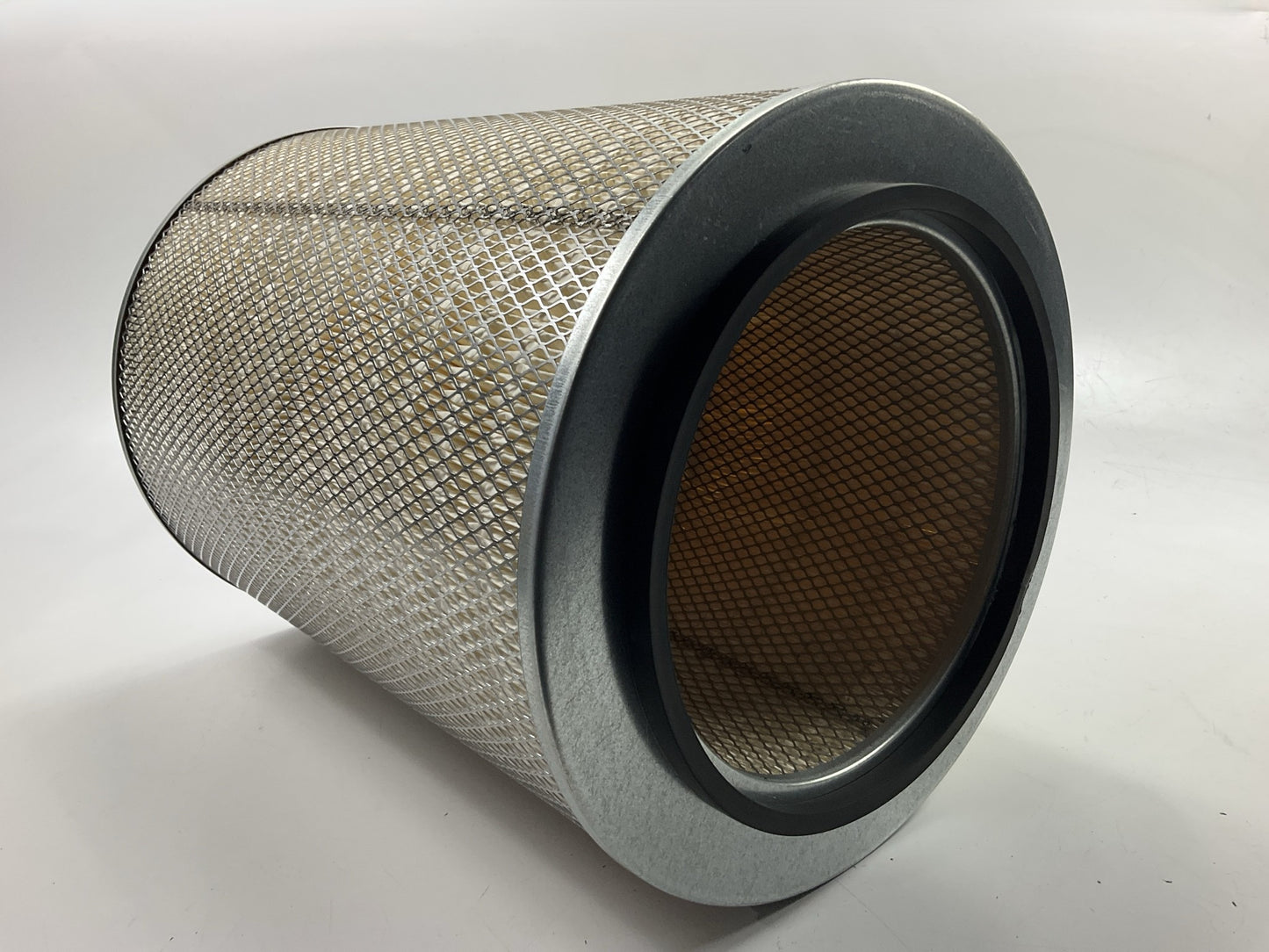 Carquest 93296 Air Filter Replaces 46736 4W5716 A74690 AF2030 AF4606 P181193