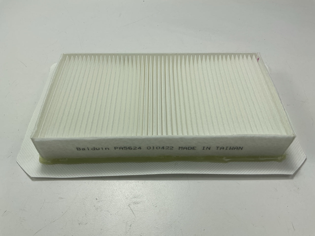 Carquest 93301 Cabin Air Filter Replaces WP10185 4S00683 4484453 PA5624 HA44885