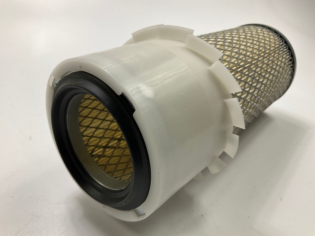 Carquest 93512 Air Filter Replaces Kubota 16616-11013, Woodgate WGA1697