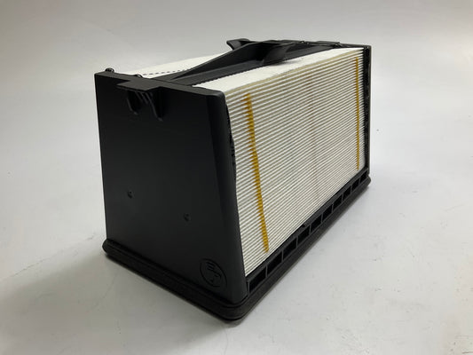 Carquest 93761 Air Filter Replaces AF2537, PA31010, 7010030, 7286652, SA16782