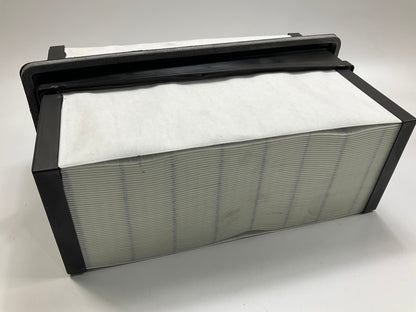 Carquest 93787 Heavy Duty Air Filter PA32000, LAF6725, P621725, WA11058