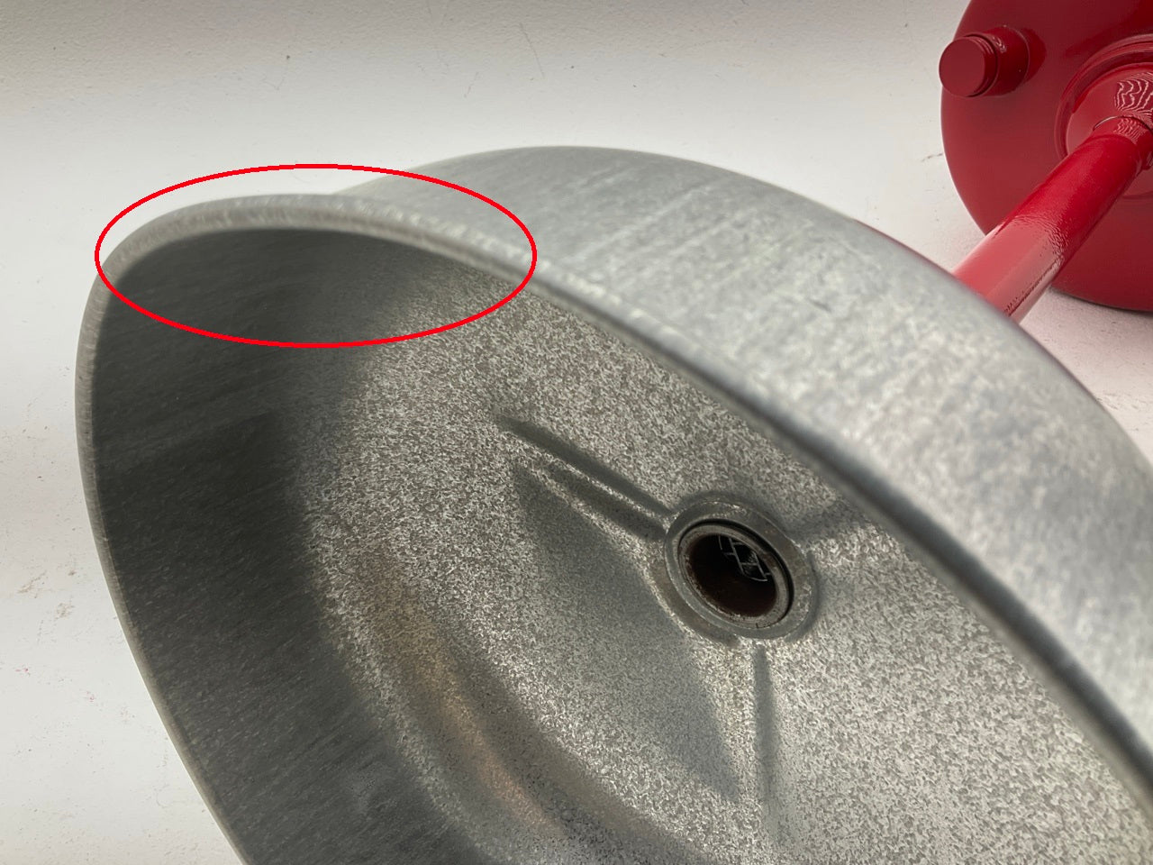 COSMETIC DAMAGE, SEE PHOTOS - 5 Gallon Lift Oil Drain Pan Canister W/ Funnel