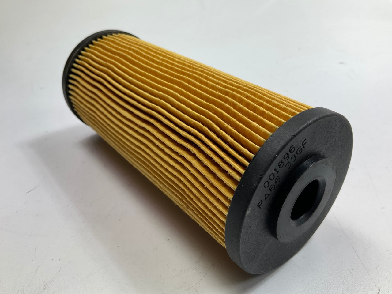 (2) Carquest 94007 Engine Oil Filters - Replace 8980188580, P40021, WL10007