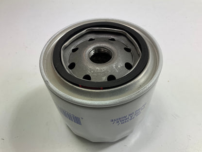 Carquest 94106 Engine Oil Filter - Replaces B7152, 1220893, 1220897, HH16432430