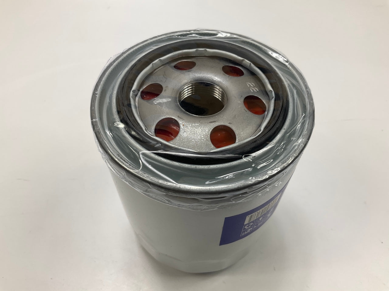 Carquest 95324 Engine Oil Filter -  2019-2023 Chevy GMC 6.6L DIESEL Pickup