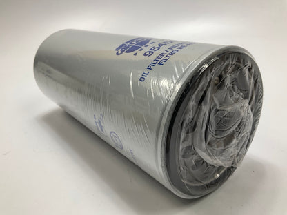 (2) Carquest 95450 Engine Oil Filter