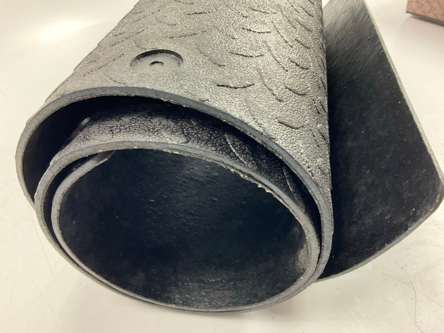 Protecta 9580KL Trim To Fit Rubber Tailgate Protector Rubber Liner Mat 59''x19''