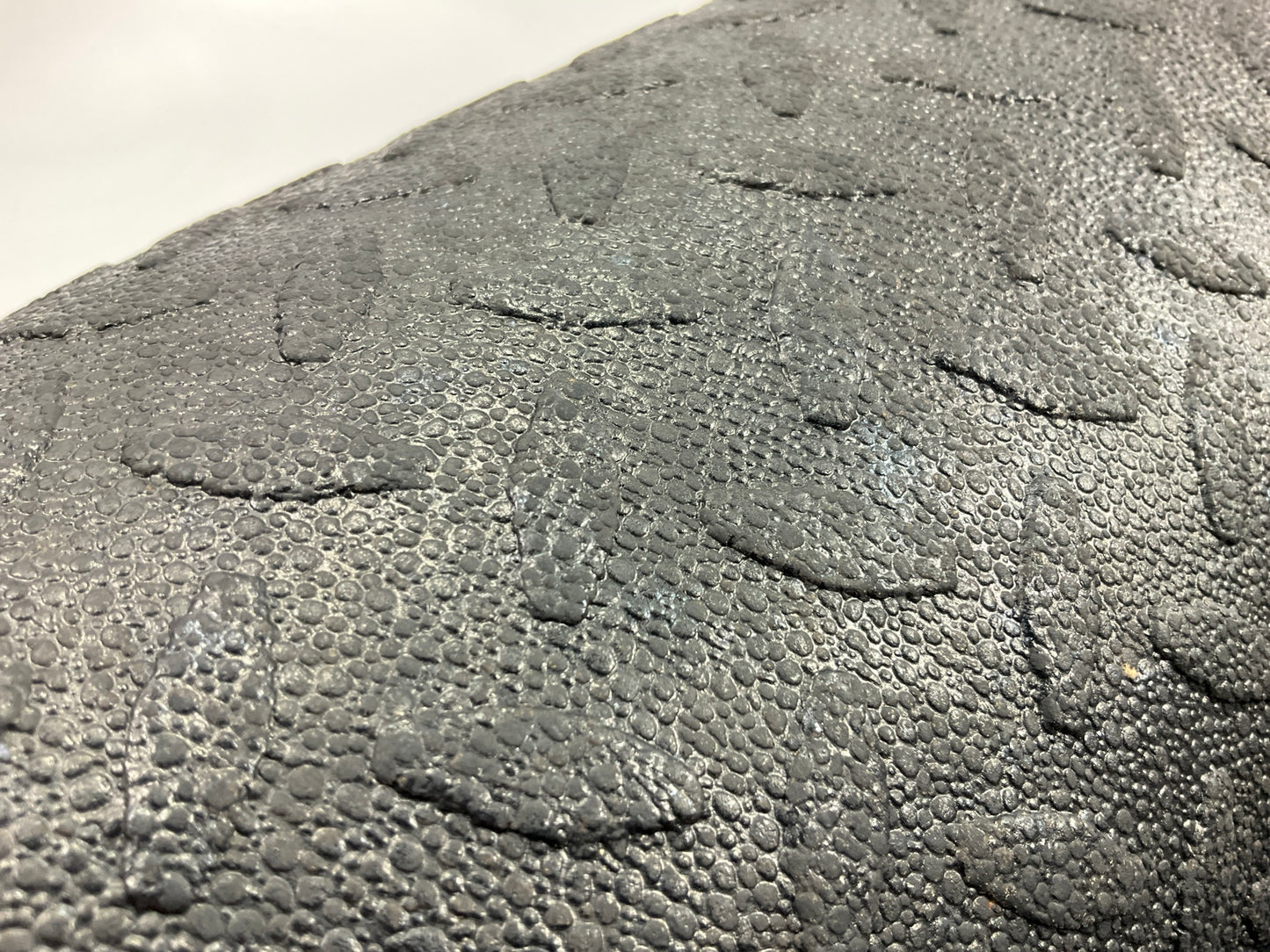 Protecta 9580KL Trim To Fit Rubber Tailgate Protector Rubber Liner Mat 59''x19''