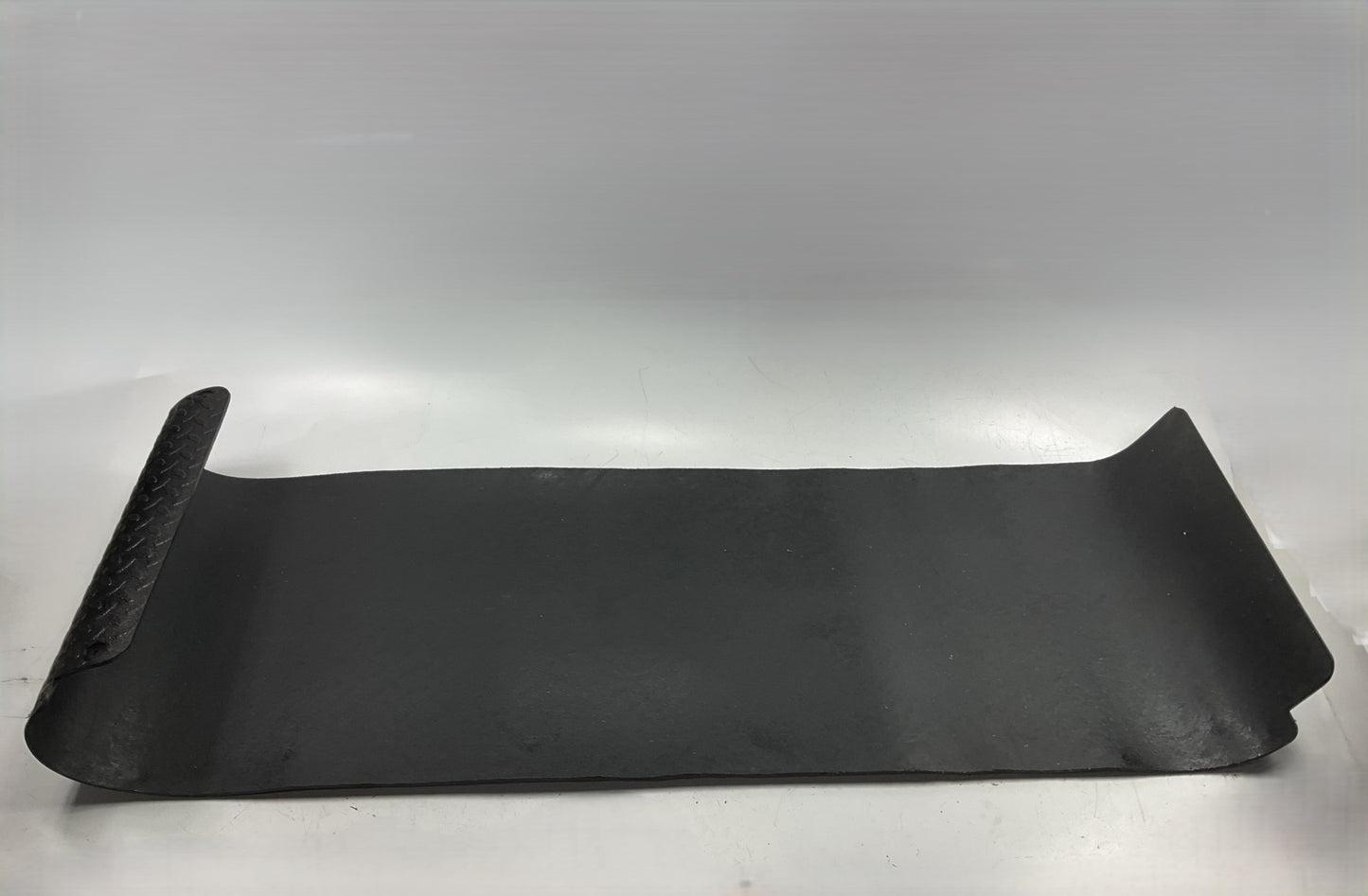 Protecta 95994 Truck Bed Tailgate Rubber Protector 1974-1996 Ford Pickup Trucks