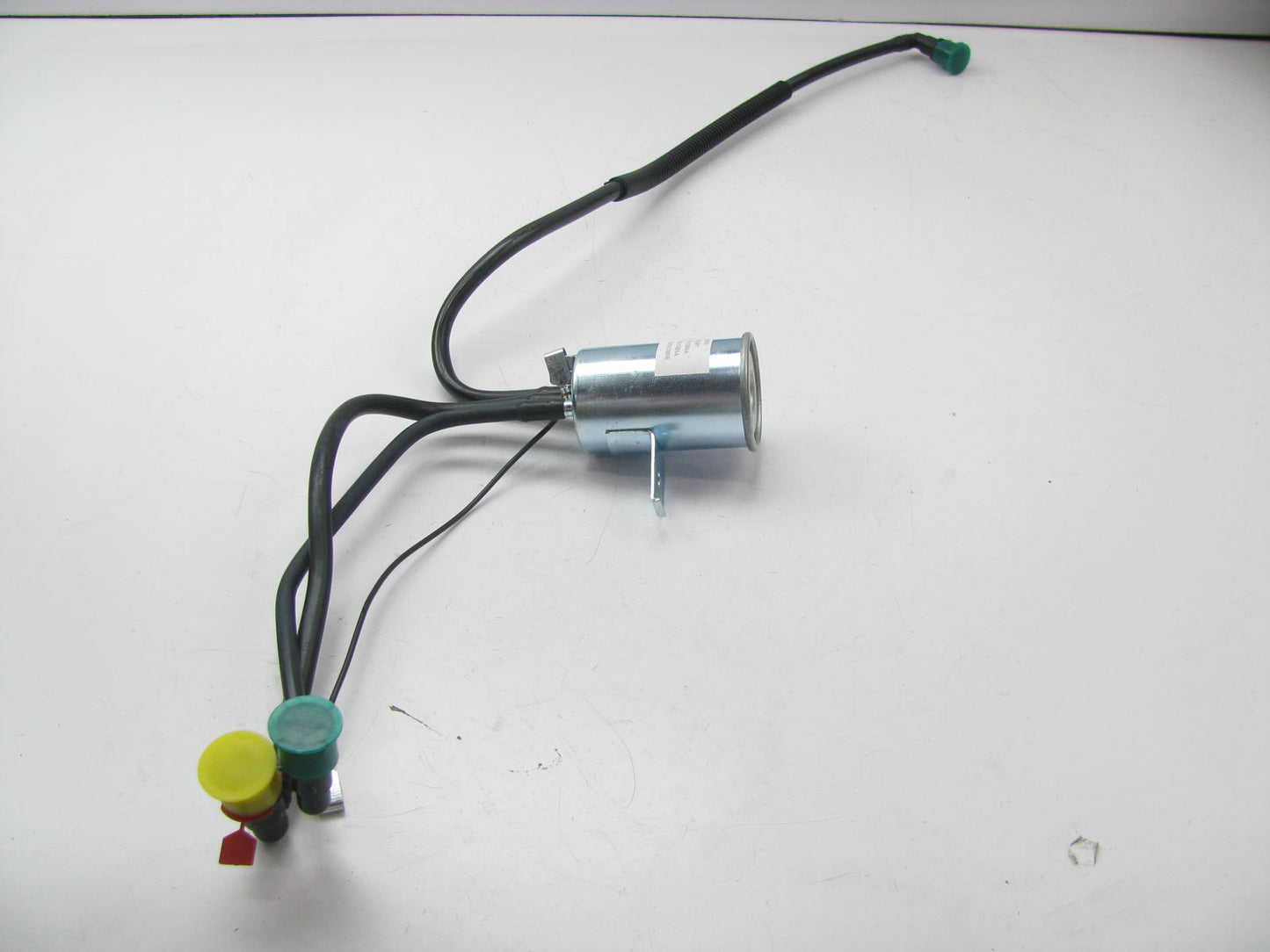 Carquest 96020 Fuel Filter For 2001-2005 Dodge Grand Caravan