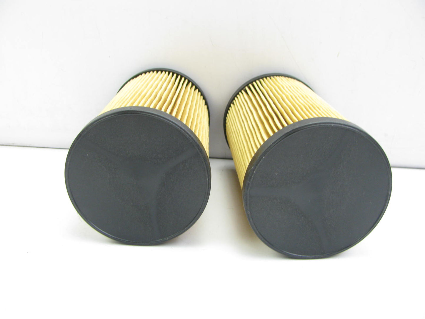 (2) Carquest 96227 Fuel Filter Replaces C11395 33700 L8968F FF5786 86700 PF7983