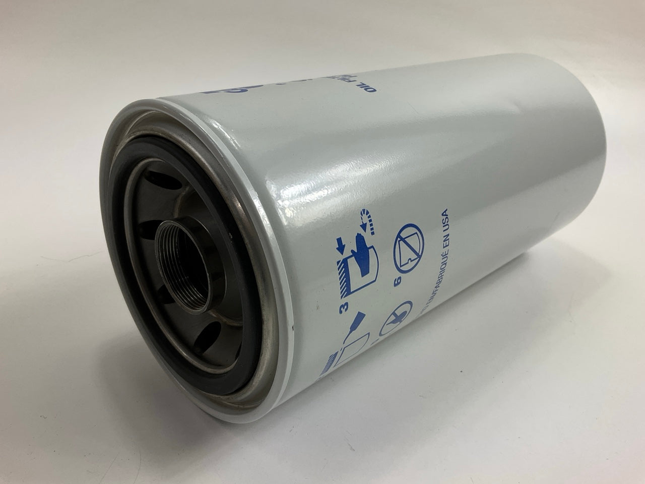 Carquest 96469 Spin-on Lube Oil Filter - Replaces B7249MPG, ELF7405, LF3566