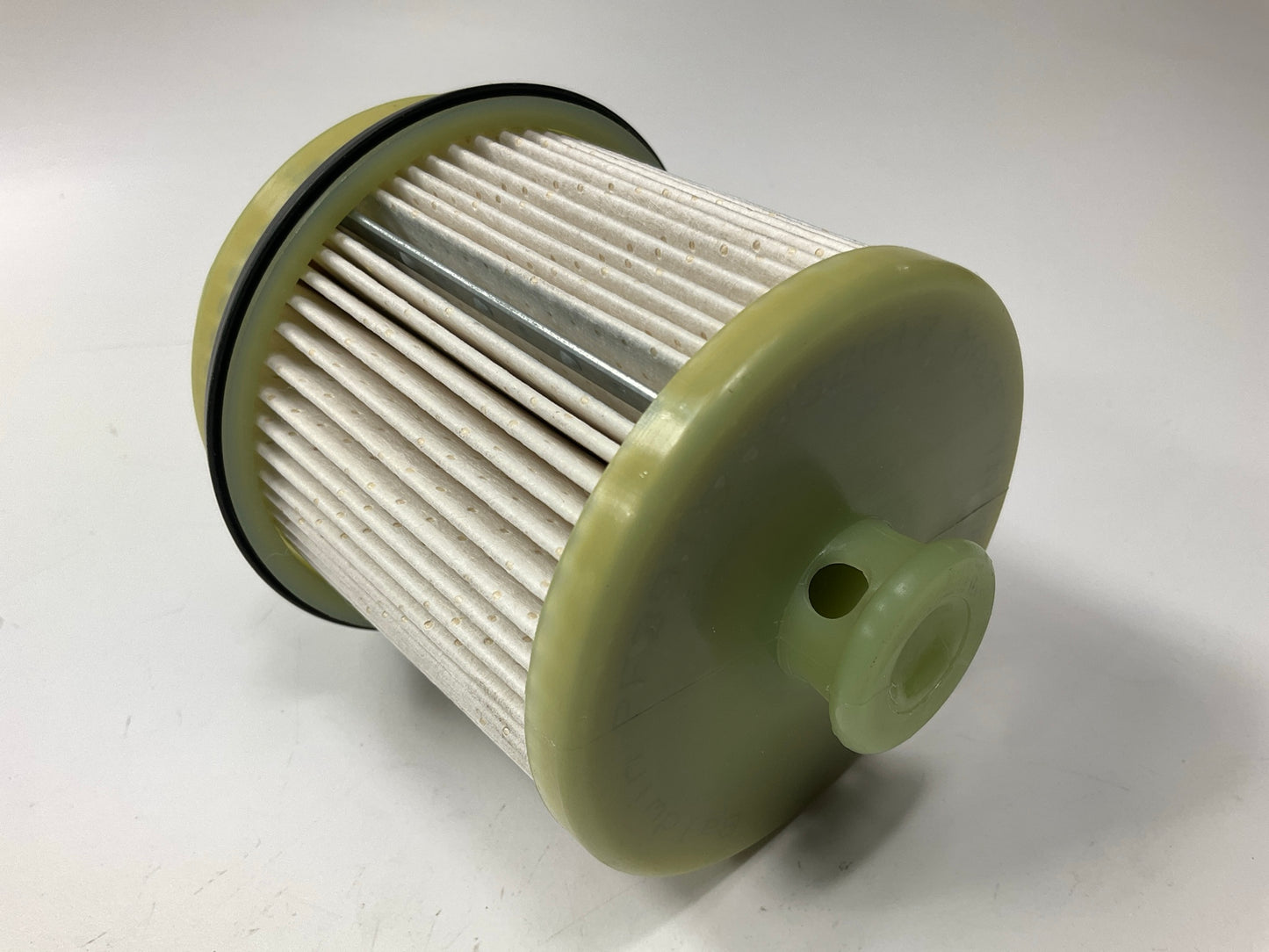 Carquest 96622 Fuel Filter - Replaces 33937, 8982035990, P502427, EF1509