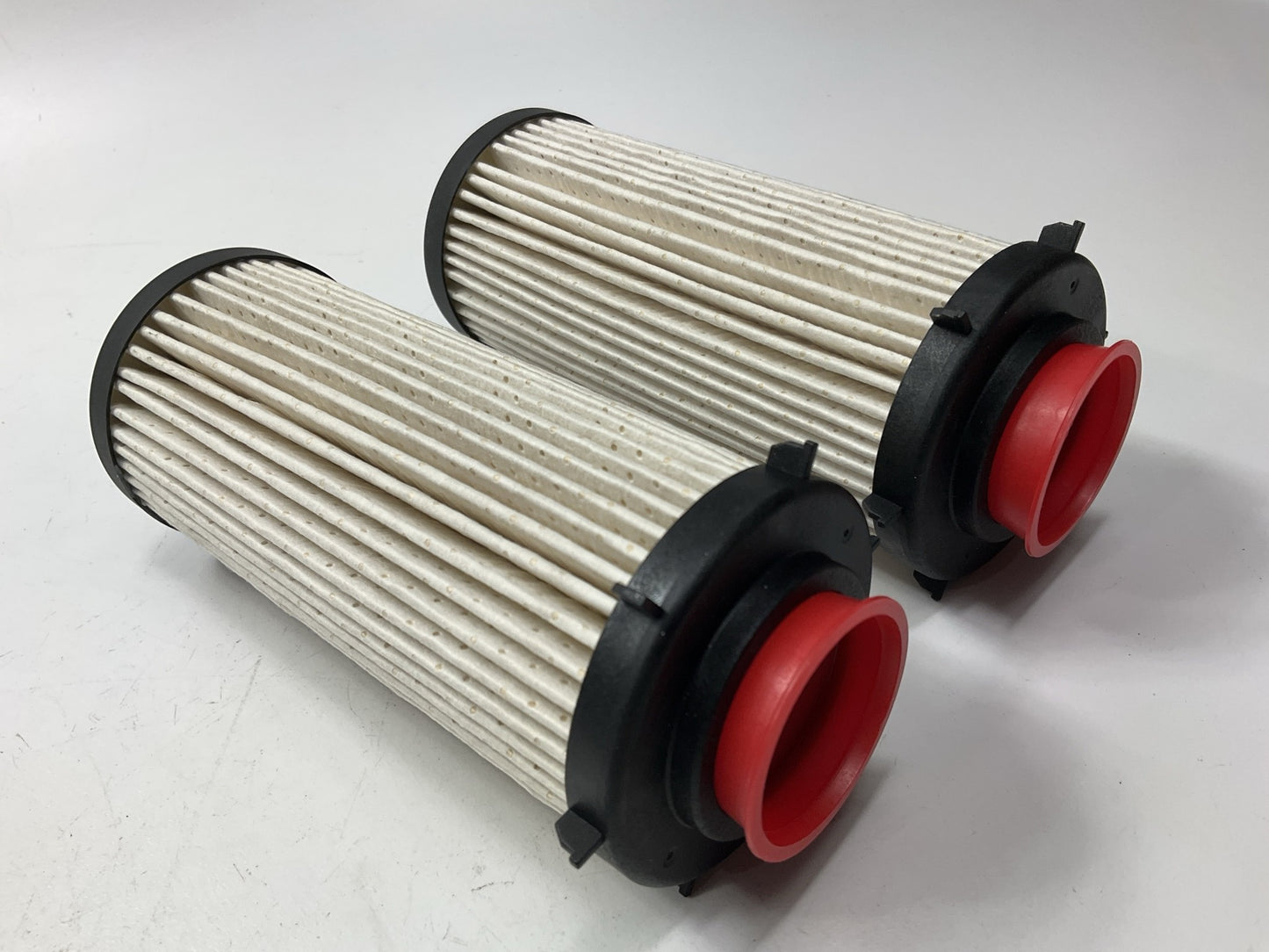 (2) Carquest 96737 Diesel Fuel Filter Element - Replaces PF46137, MO1006