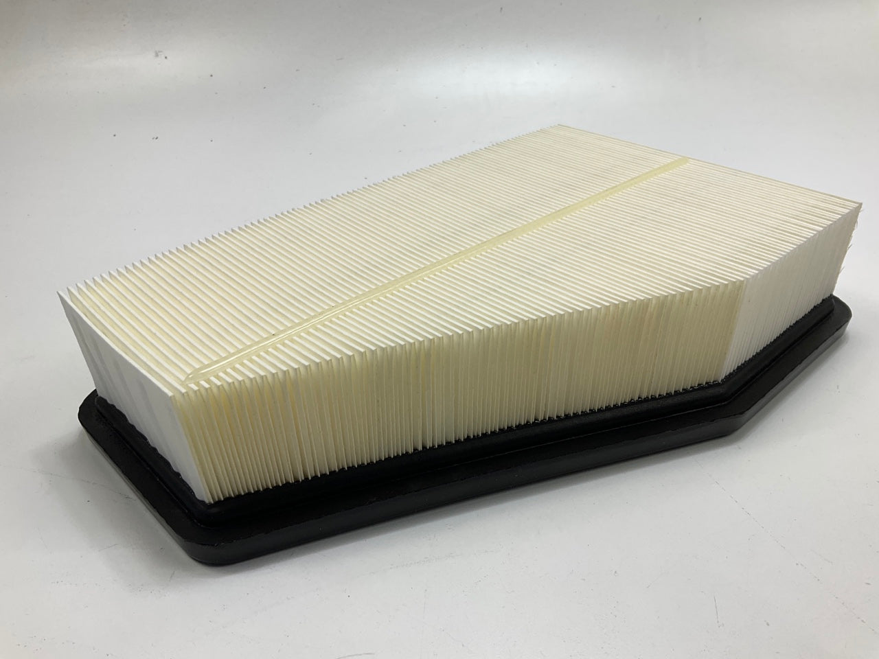 (2) Carquest 97013 Engine Air Filter For 2019-2023 Jeep Cherokee AF10025 33-5089
