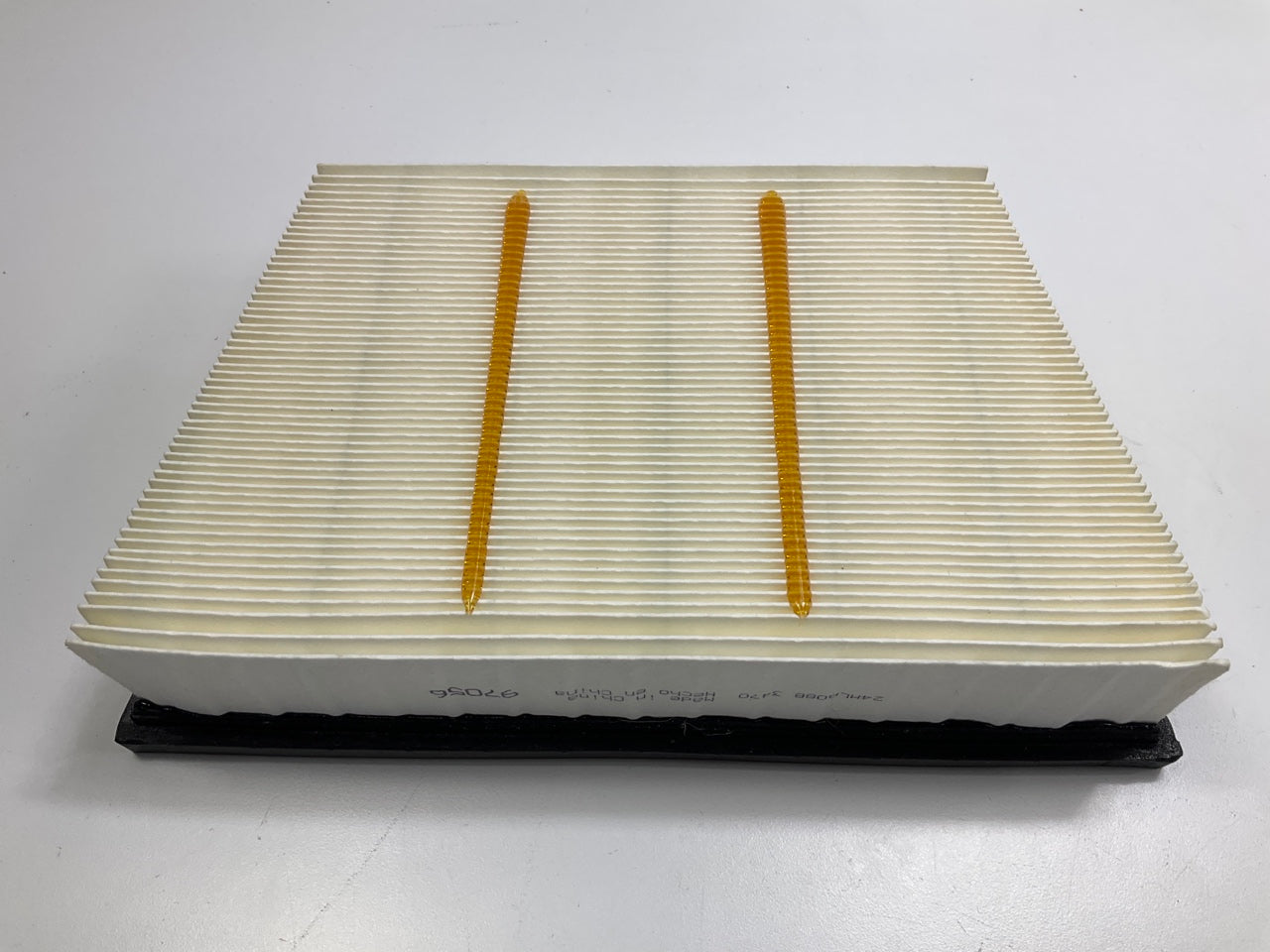 (2) Carquest 97056 Engine Air Filter For 2018-2025 Land Rover Discovery Sport