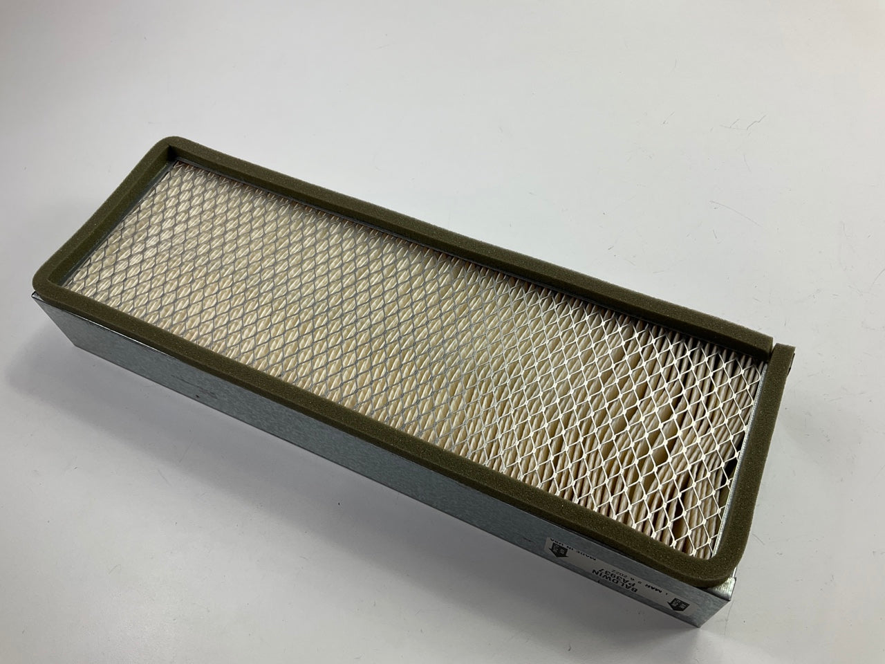 Carquest 99061 Cabin Air Filter Replaces  113-0305 WP10058 PA3937 P606086 AF2566