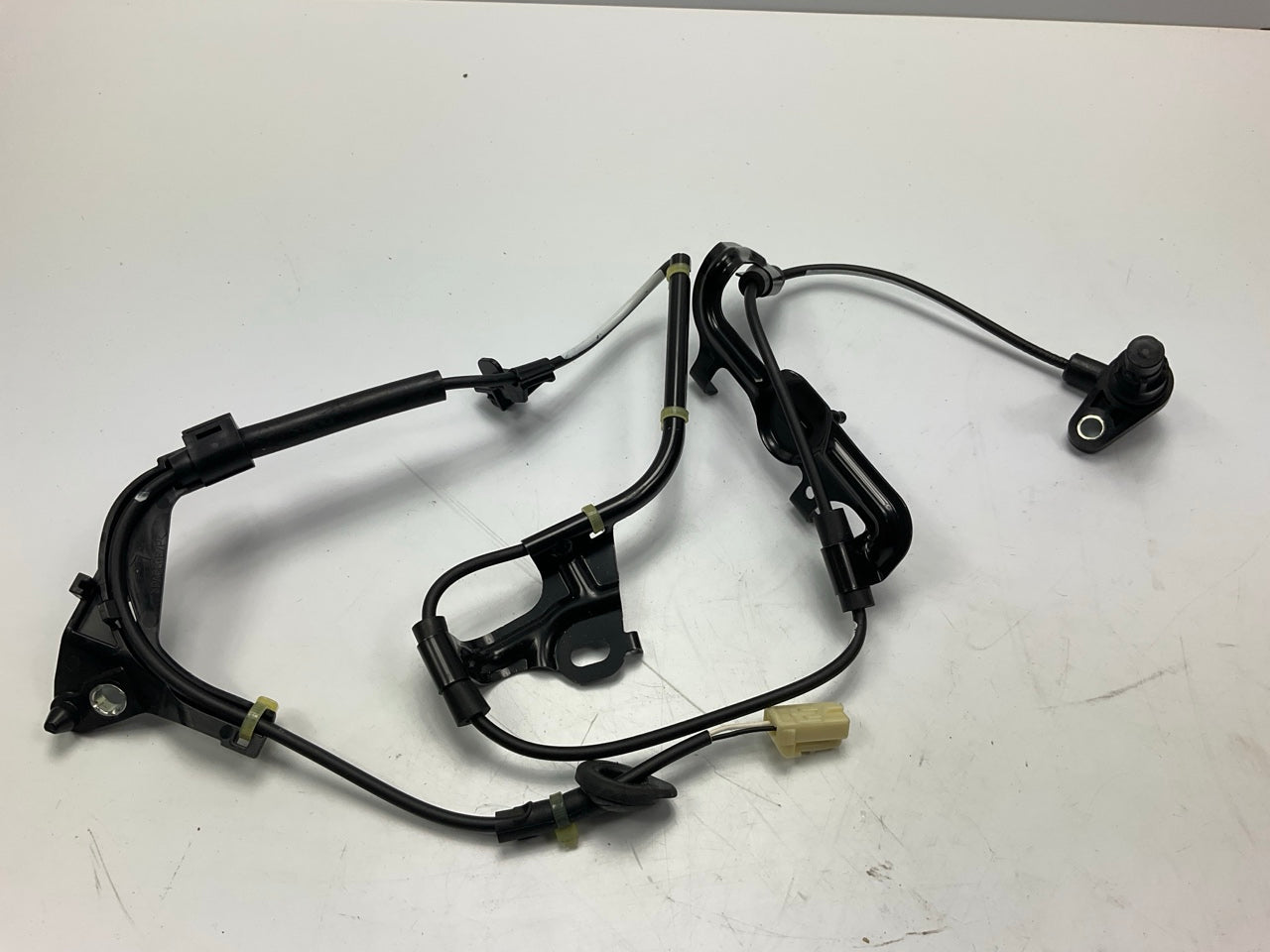 Carquest ARC2125 Rear Left Drivers Side ABS Wheel Speed Sensor
