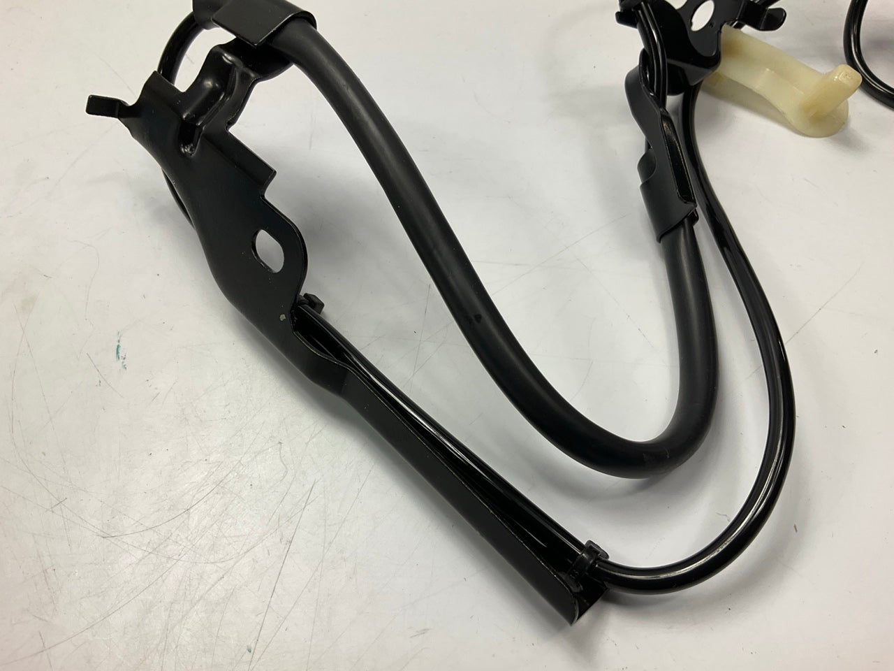 Carquest ARC2302 Front Left Drivers Side ABS Wheel Speed Sensor