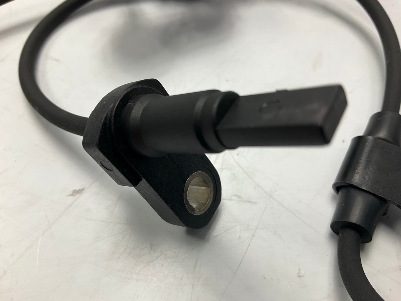Carquest ARC2344 Rear Right ABS Wheel Speed Sensor For 2014-2018 Toyota RAV4