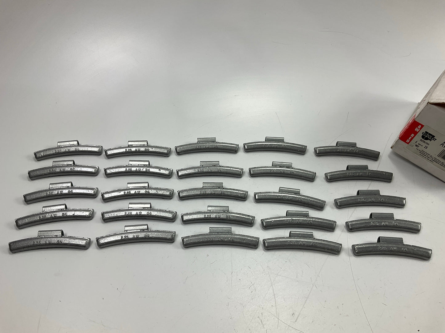 Carquest AW225N 2.25 Ounce, Clip-on, Coated 2-1/4 Oz Lead Wheel Weights, 25 Pcs