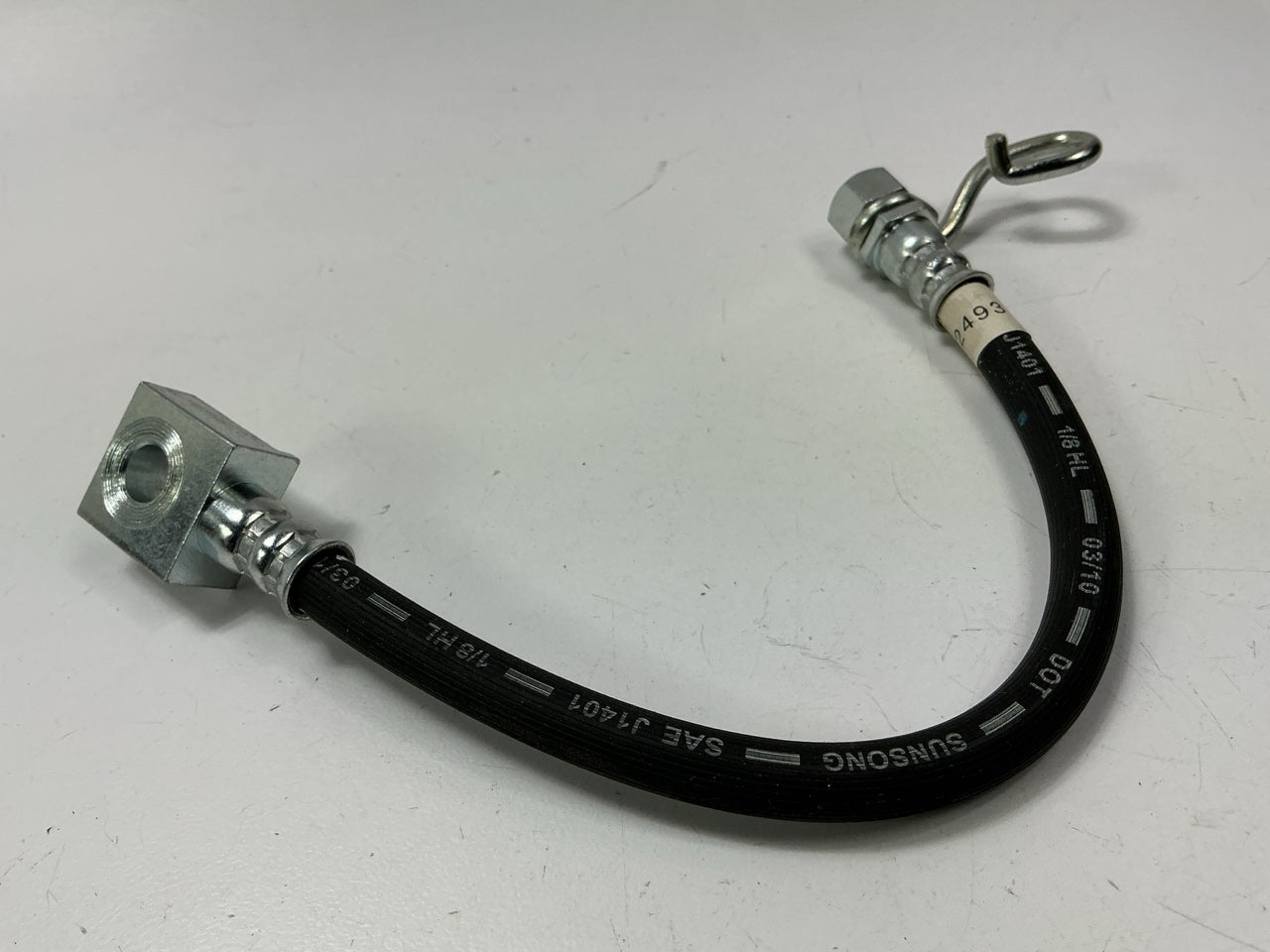 Carquest BHA620316 Rear Right Brake Hydraulic Hose
