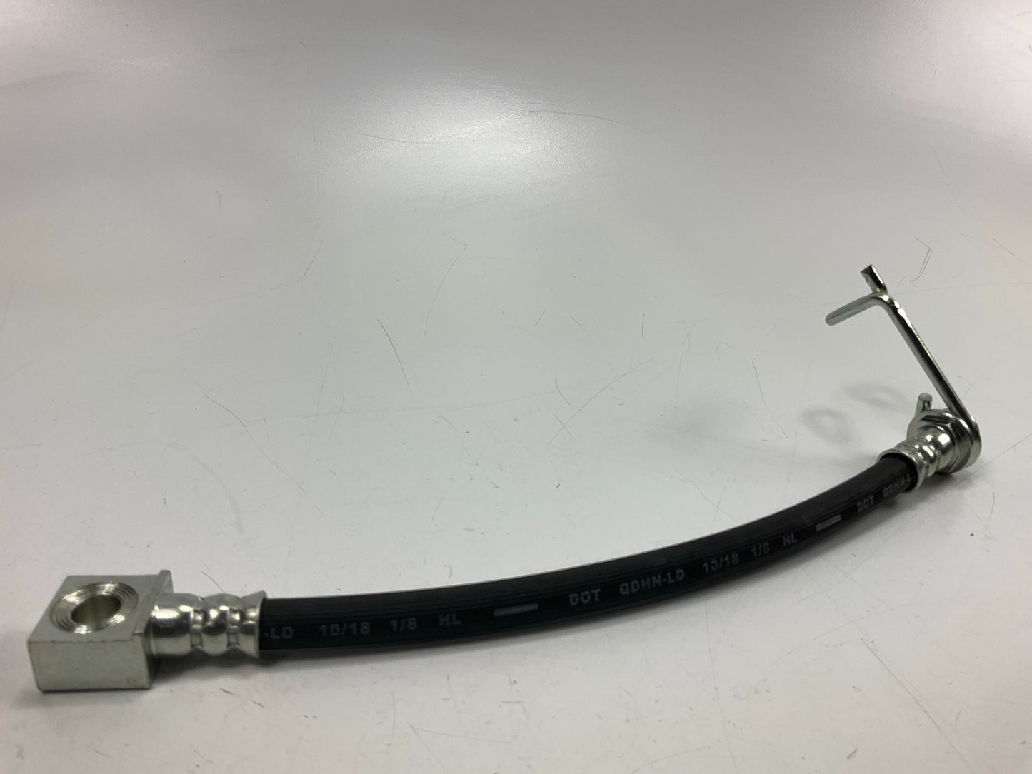 Carquest BHA621546 Rear Right Brake Hose For 2001-2002 Dodge Ram 2500 3500