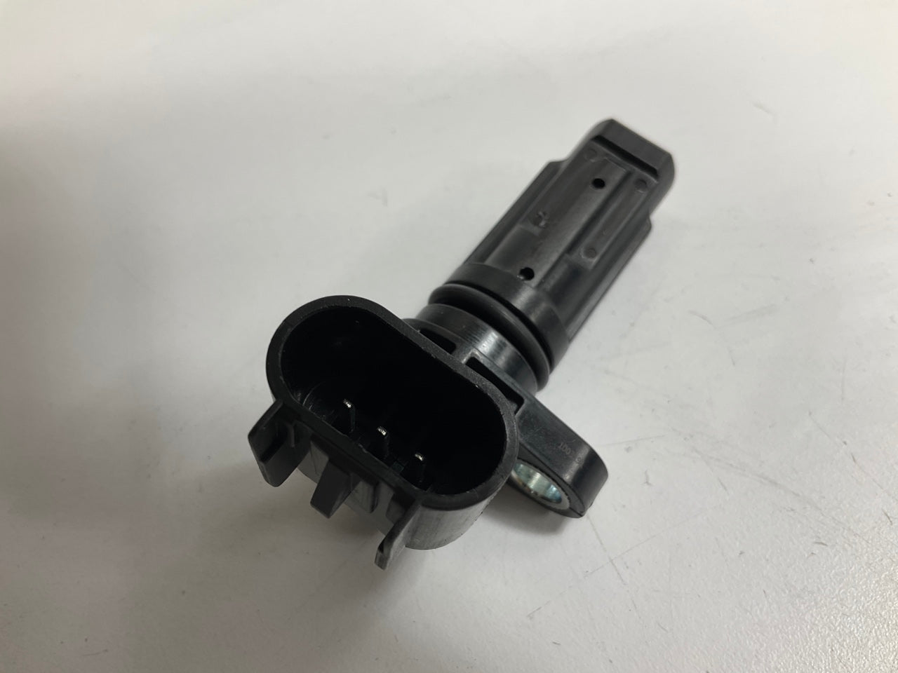 Carquest CSC1035 Engine Camshaft Position Sensor