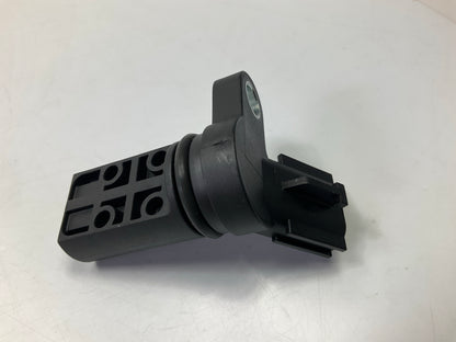 Carquest CSC1043 Engine Camshaft Cam Position Sensor