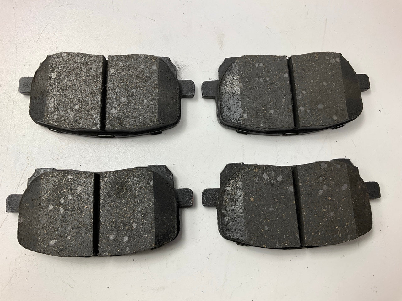 Carquest CXD923 Front Ceramic Disc Brake Pads