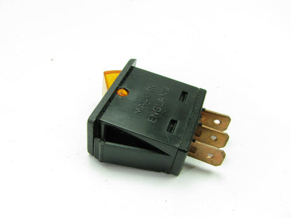 Carquest DS318 Rocker Switch - 3 Terminal - 2 Position - RS1093