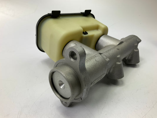 Carquest E150046 Brake Master Cylinder