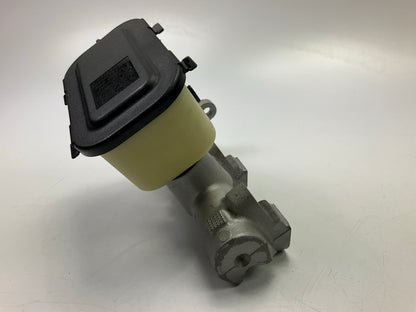 Carquest E150046 Brake Master Cylinder