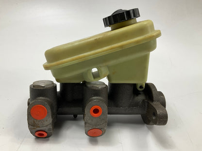 Carquest E150087 Brake Master Cylinder