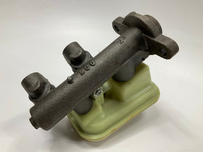 Carquest E150087 Brake Master Cylinder