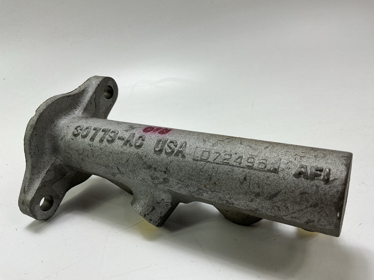Caruqest E150577 Brake Master Cylinder - 1991-1994 Toyota Tercel W/O ABS