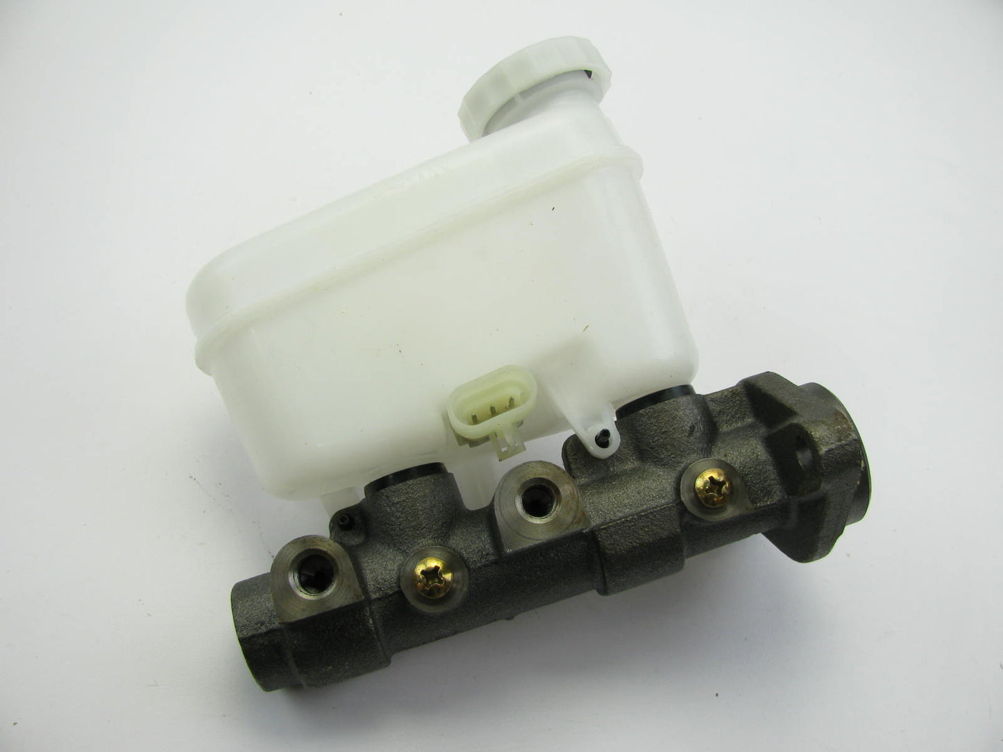 Carquest E150642 Brake Master Cylinder