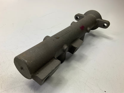 Carquest E150735 Brake Master Cylinder