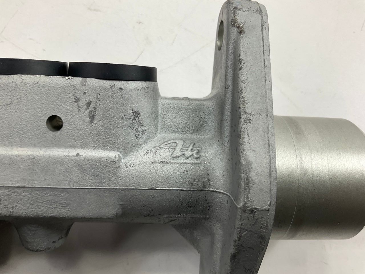 Carquest E151757 Brake Master Cylinder - 95-02 Volkswagen Cabrio, 96-97 Passat
