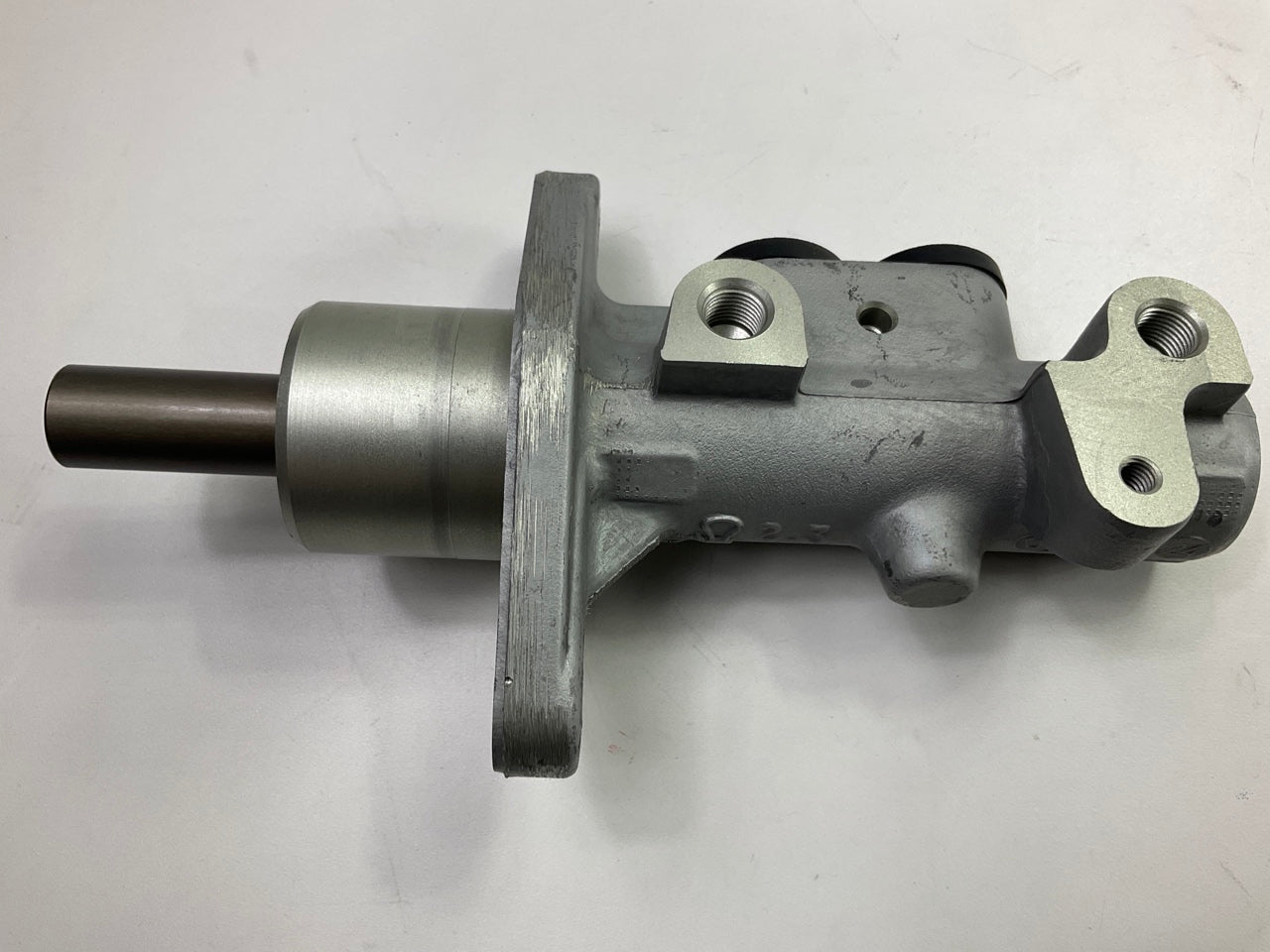 Carquest E151758 ATE Brake Master Cylinder For 1995-1999 VW Golf, Jetta